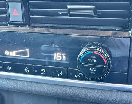 Nissan Qashqai 1.3 Qashqai N-Connecta DiG-T MHEV 5dr 54