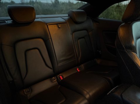 Audi A5 2.0 TDI Black Edition Plus Coupe 2dr Diesel Manual Euro 5 (s/s) (177 ps) 13