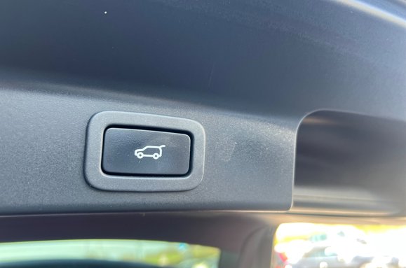 Jaguar F-Pace 3.0 V6 D300S AWD AUTO 49