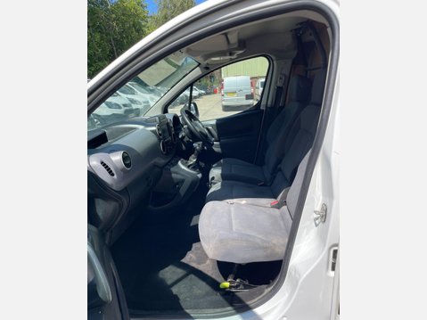 Citroen Berlingo 1.6 HDi 625 Enterprise Panel Van 5dr Diesel Manual L1 (131 g/km, 75 bhp) 32