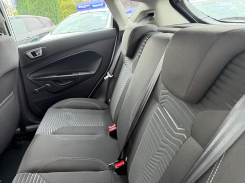 Ford Fiesta 1.25 Zetec Euro 5 5dr 22