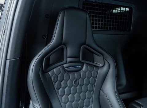 Land Rover Defender 90 D350 X-DYNAMIC HSE HARD TOP URBAN 15