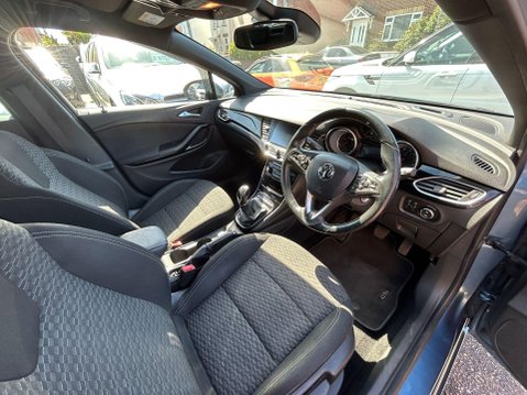 Vauxhall Astra 1.6 CDTi BiTurbo SRi Nav Euro 6 (s/s) 5dr 11