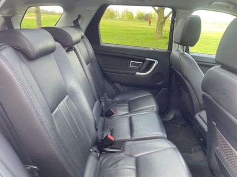 Land Rover Discovery Sport 2.0 TD4 HSE Auto 4WD Euro 6 (s/s) 5dr 25