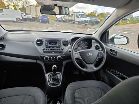 Hyundai i10 1.2 SE Hatchback 5dr Petrol Auto Euro 6 (87 ps) 20