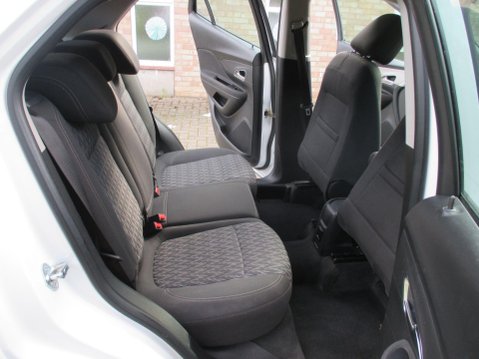 Vauxhall Mokka 1.7 CDTi Exclusiv 4WD Euro 5 (s/s) 5dr 31
