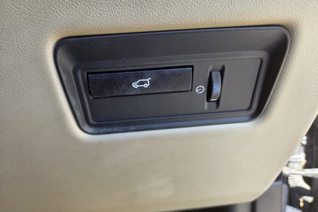 Land Rover Range Rover SDV8 VOGUE 8