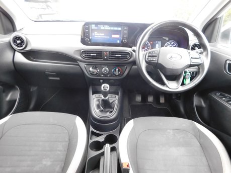 Hyundai i10 1.2 MPI SE CONNECT 5 Dr 14