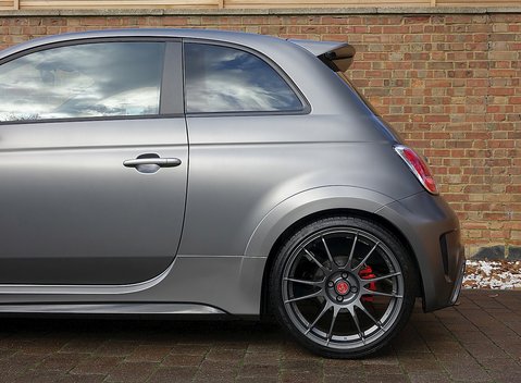 Abarth 695 Biposto 20