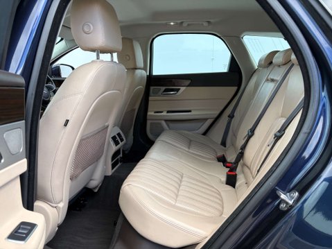 Jaguar XF 2.0 XF Portfolio D AWD Auto 4WD 5dr 63