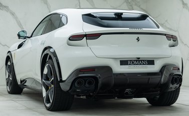 Ferrari Purosangue 10