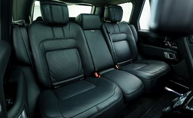 Land Rover Range Rover P400e Autobiography 13