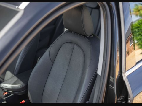 BMW X1 1.5 X1 sDrive 18i XLine 5dr 19