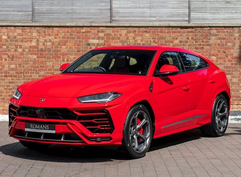 Lamborghini Urus 6