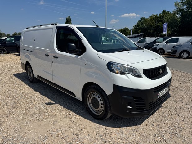 Peugeot Expert AUTO XLWB L3H1 Low Roof Professional Premium 3100 Air Con EURO 6 4