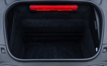Porsche 911 GT3 TOURING (992) 32