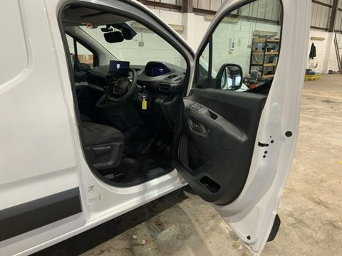 Peugeot Partner BLUEHDI PROFESSIONAL L1 15