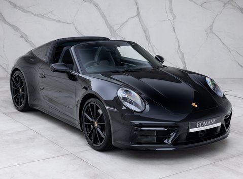 Porsche 911 Targa 4S (992) 11