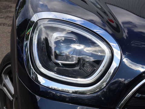 Mini Countryman 1.5 Cooper Exclusive SUV 5dr Petrol Steptronic Euro 6 (s/s) (136 ps) 30