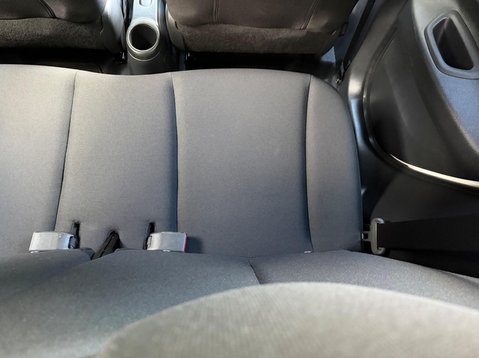 Toyota Aygo X VVT-I EDGE 48