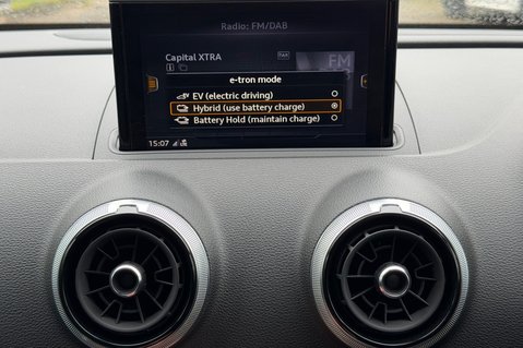 Audi A3 SPORTBACK E-TRON - AUDI SERVICE HISTORY - FULL LEATHER - NEW MOT 49