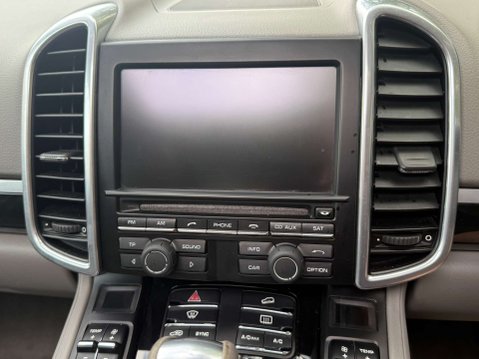 Porsche Cayenne 3.0 Cayenne V6 D Tiptronic 4WD 5dr 49