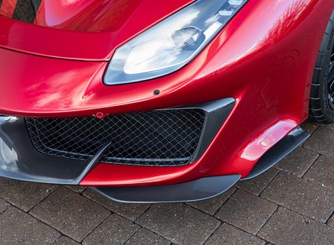 Ferrari 488 Pista 24