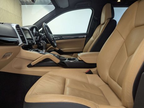 Porsche Cayenne 3.0 Cayenne V6 D Tiptronic S 4WD 5dr 37