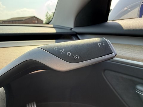 Tesla Model 3 (Dual Motor) Performance Saloon 4dr Electric Auto 4WDE (Performance Upgrade 30