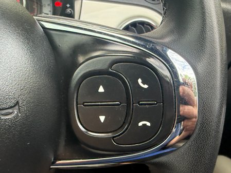 Fiat 500 DOLCEVITA MHEV 37