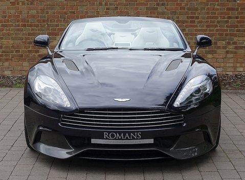 Aston Martin Vanquish Volante 3