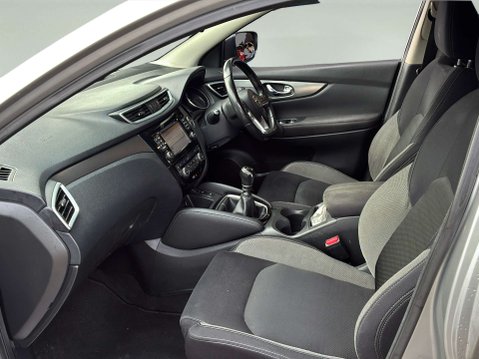 Nissan Qashqai 1.5 Qashqai N-Connecta dCi 5dr *NATIONAL DELIVERY* 8