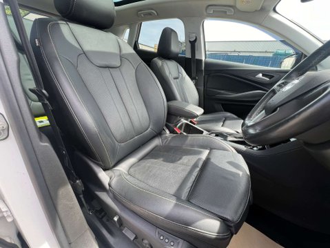 Vauxhall Grandland X 1.2 Grandland X Elite Nav T Automatic 5dr - NATIONAL DELIVERY* 34