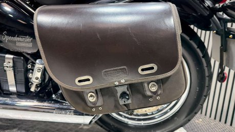 Triumph Speedmaster 2019 ONLY 24K LONG MOT PANNIERS SISSY BAR CRUISER ROADSTER 34