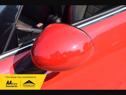Mini Convertible 2.0 John Cooper Works 2dr 23