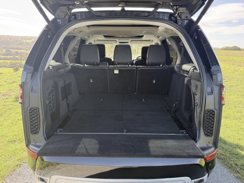 Land Rover Discovery SDV6 HSE LUXURY 28