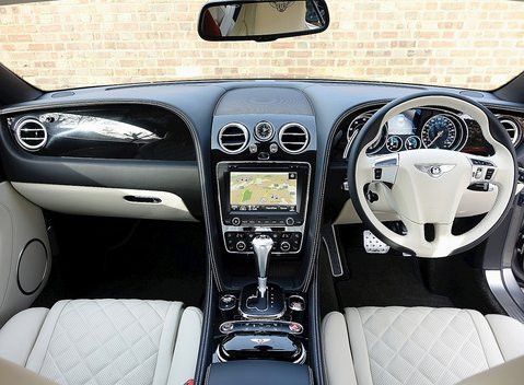 Bentley Continental GT V8 S Mulliner 26