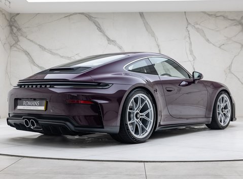 Porsche 911 GT3 TOURING (992.2) 3