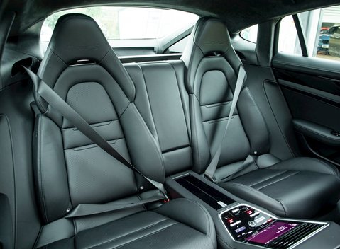 Porsche Panamera Turbo S E-Hybrid 13