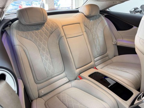 Mercedes-Benz S Class 4.0 S560 V8 BiTurbo AMG Line (Premium) Coupe 2dr Petrol G-Tronic Euro 6 (s/ 49