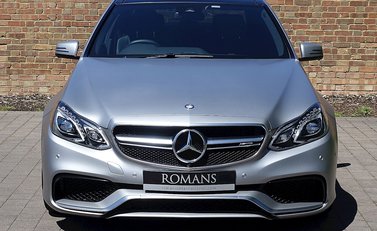 Mercedes-Benz E Class AMG 22