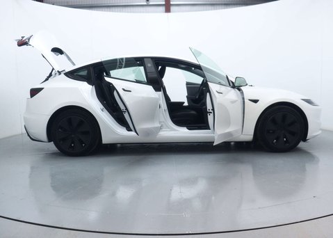Tesla Model 3 Saloon 4dr Electric Auto RWD (208 ps) 55