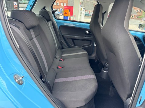 Volkswagen Up HIGH UP BLUEMOTION TECHNOLOGY 11