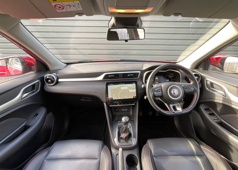 MG ZS 1.5 VTI-TECH EXCLUSIVE  12