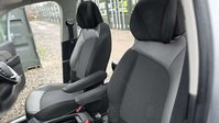 Citroen Grand C4 Picasso 1.6 e-HDi Exclusive+ MPV 5dr Diesel ETG6 Euro 5 (s/s) (115 ps) 36