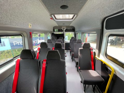 Peugeot Boxer 440 L4H2 17 SEAT NON-D1 MINBUS LITE with Full width ramp. ULEZ. Euro 6 32
