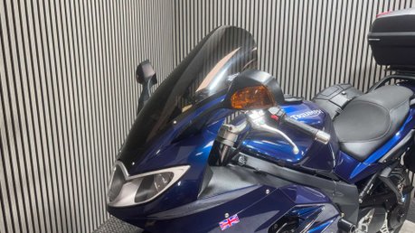 Triumph Sprint 2010 50K NEW MOT FULL LUGGAGE TOURER 1050CC COMMUTER 22