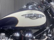 Triumph Bonneville 2011 ONLY 21K NEW MOT CRUISER 865CC 11