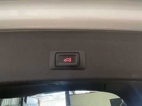 Audi Q5 2.0 Q5 S Line+ TDI Quattro Auto 4WD 5dr 37