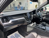 Volvo XC60 2.0 B4 MHEV R-Design SUV 5dr Diesel Hybrid Auto AW 15